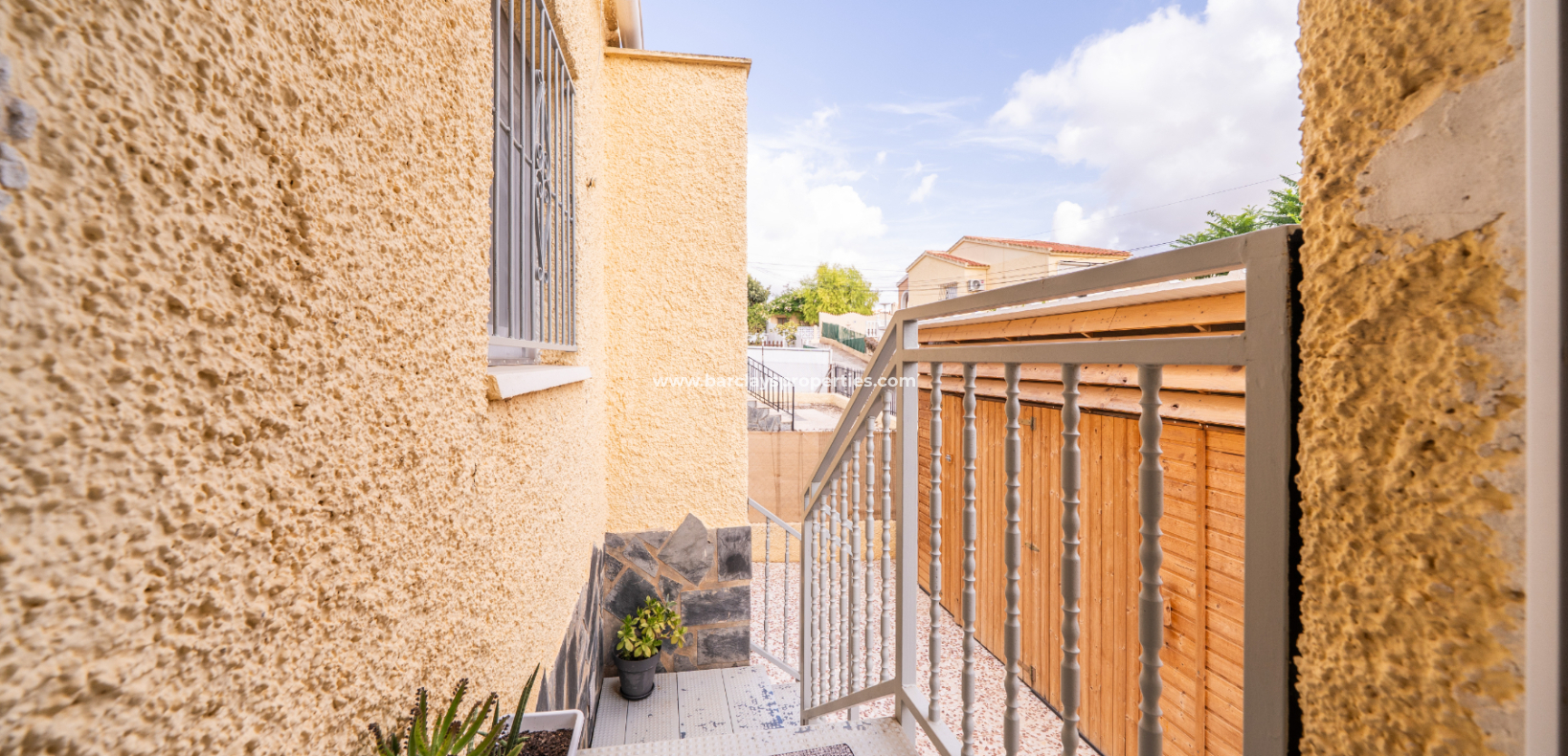 Wederverkoop - Vrijstaande Villa - Urb. La Marina