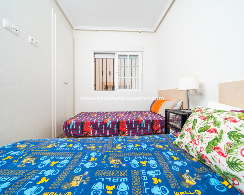 Wederverkoop - Vrijstaande Villa - Urb. La Marina