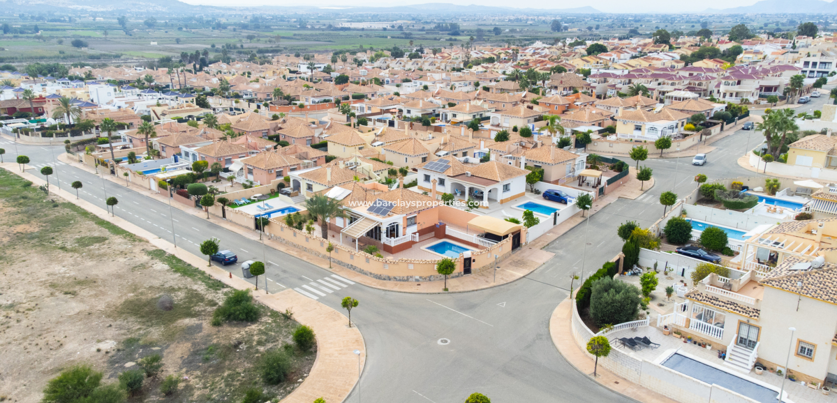 Wederverkoop - Vrijstaande Villa - Urb. La Marina