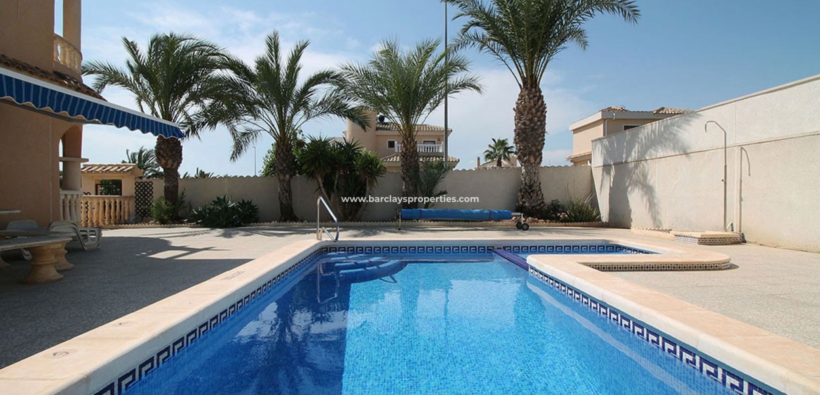 Wederverkoop - Vrijstaande Villa - Urb. La Marina