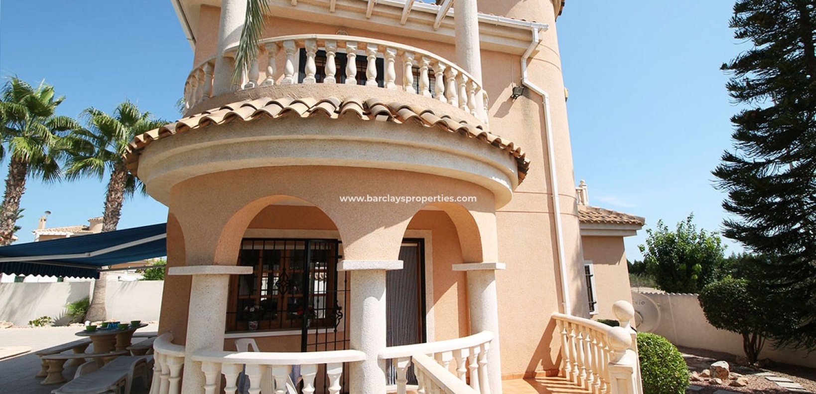 Wederverkoop - Vrijstaande Villa - Urb. La Marina