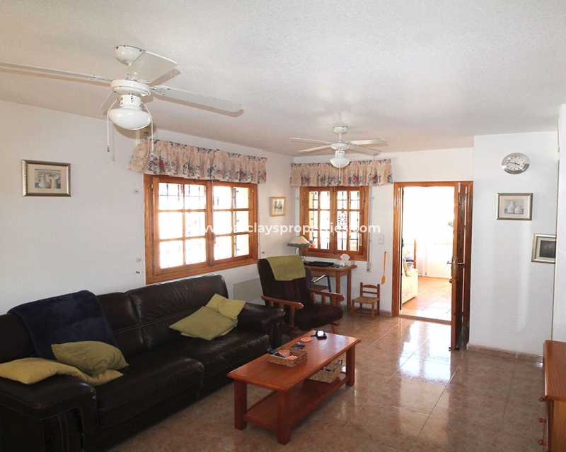 Wederverkoop - Vrijstaande Villa - Urb. La Marina