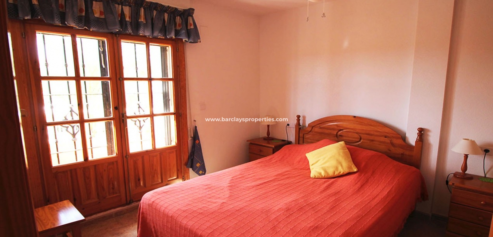 Wederverkoop - Vrijstaande Villa - Urb. La Marina