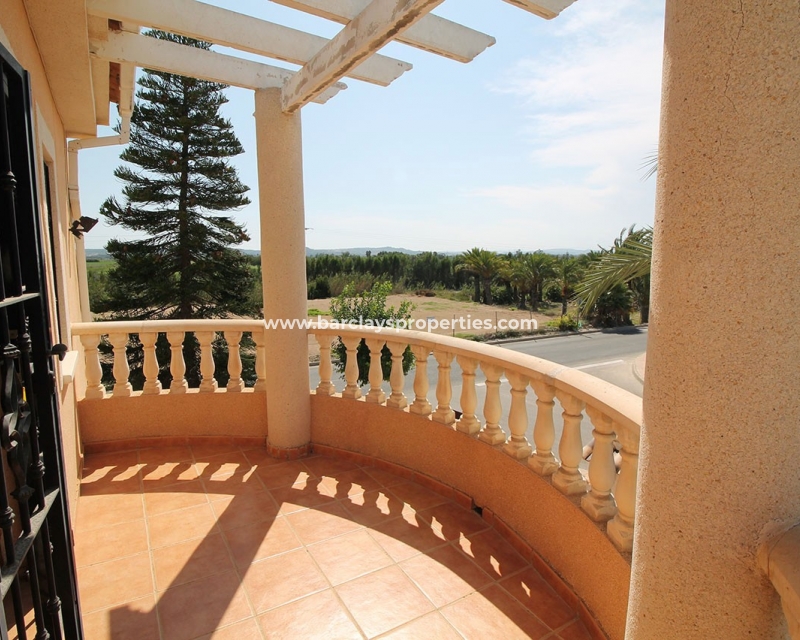 Wederverkoop - Vrijstaande Villa - Urb. La Marina