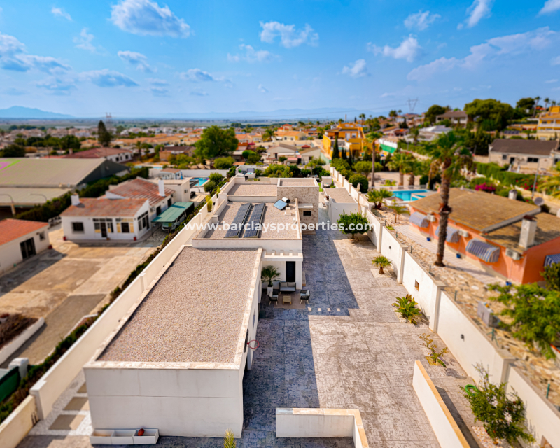 Wederverkoop - Vrijstaande Villa - Urb. La Marina