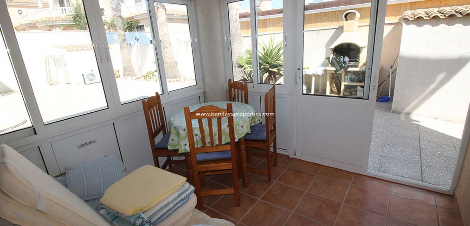 Wederverkoop - Vrijstaande Villa - Urb. La Marina