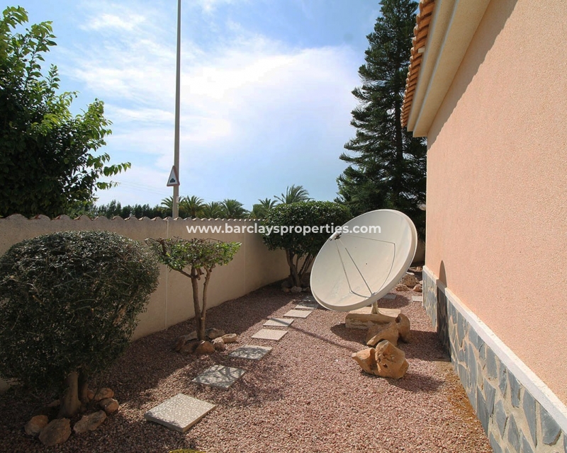 Wederverkoop - Vrijstaande Villa - Urb. La Marina