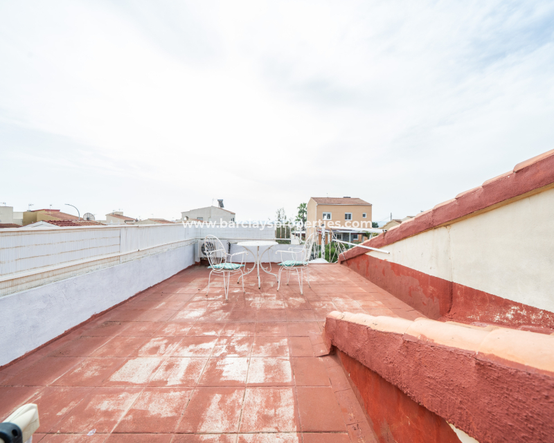 Wederverkoop - Vrijstaande Villa - Urb. La Marina