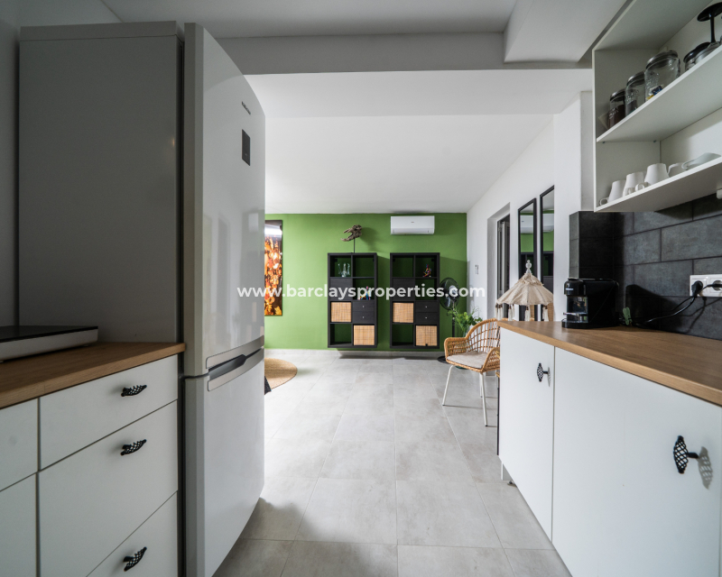 Wederverkoop - Vrijstaande Villa - Urb. La Marina