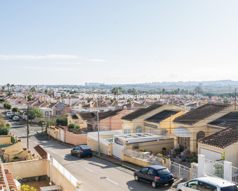 Wederverkoop - Vrijstaande Villa - Urb. La Marina