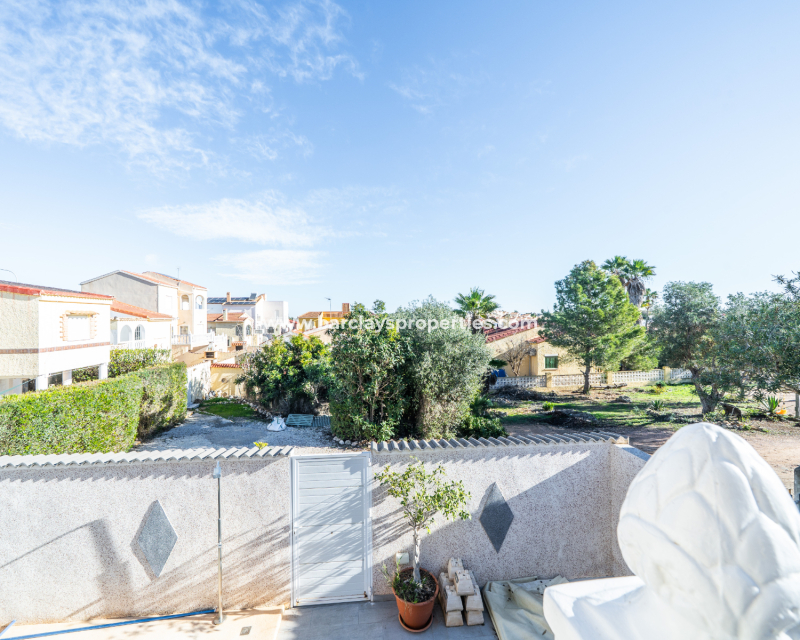 Wederverkoop - Vrijstaande Villa - Urb. La Marina