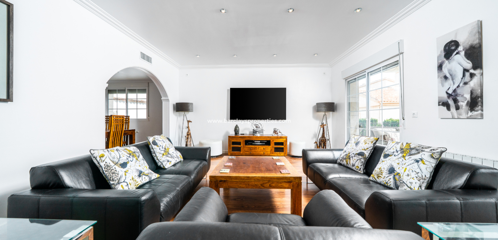 Wederverkoop - Vrijstaande Villa - Urb. La Marina