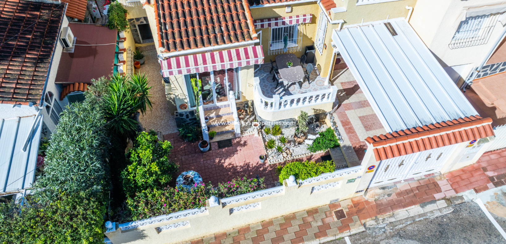 Wederverkoop - Vrijstaande Villa - Urb. La Marina