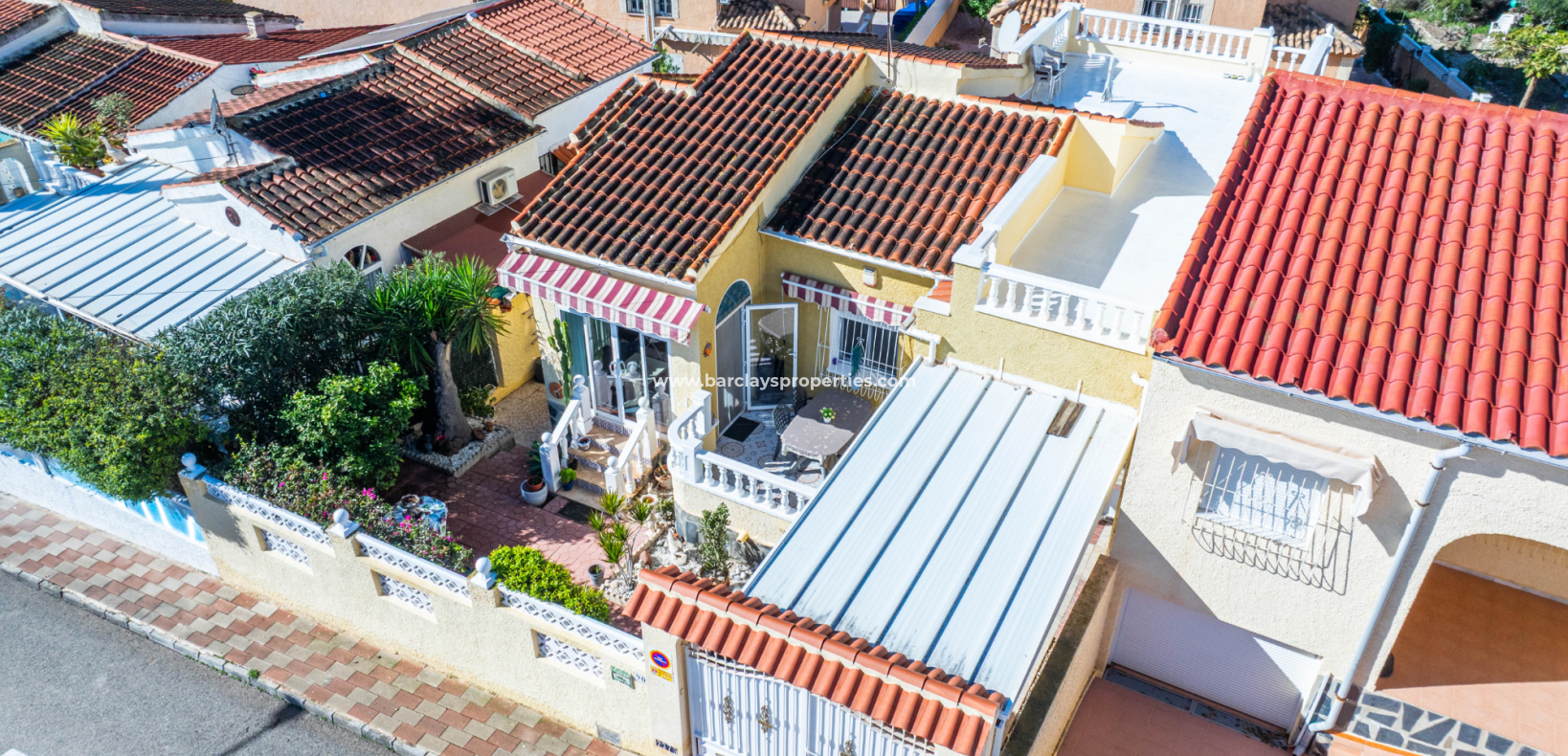 Wederverkoop - Vrijstaande Villa - Urb. La Marina