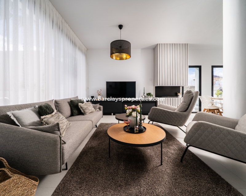 Wederverkoop - Vrijstaande Villa - Urb. La Marina