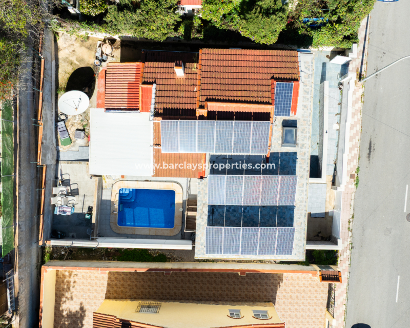 Wederverkoop - Vrijstaande Villa - Urb. La Marina