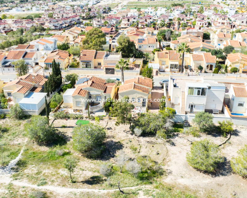 Wederverkoop - Vrijstaande Villa - Urb. La Marina