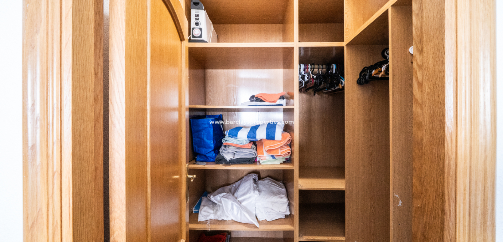 Wederverkoop - Vrijstaande Villa - Urb. La Marina