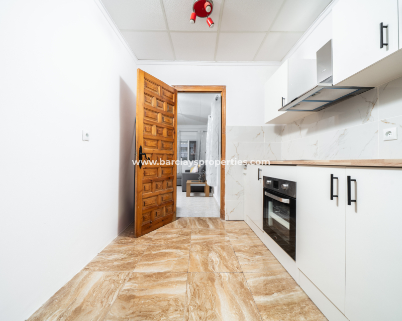 Wederverkoop - Vrijstaande Villa - Urb. La Marina