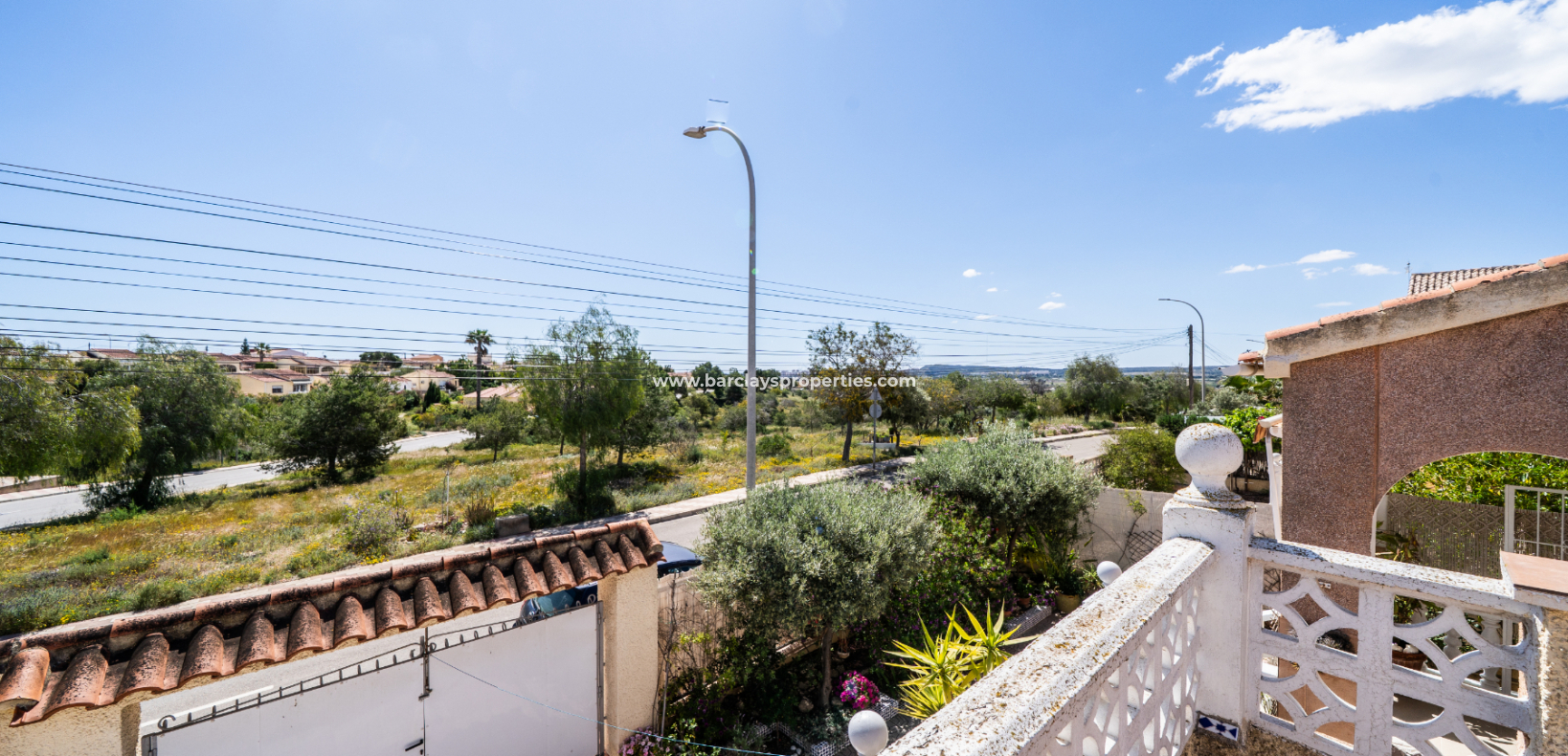 Wederverkoop - Vrijstaande Villa - Urb. La Marina