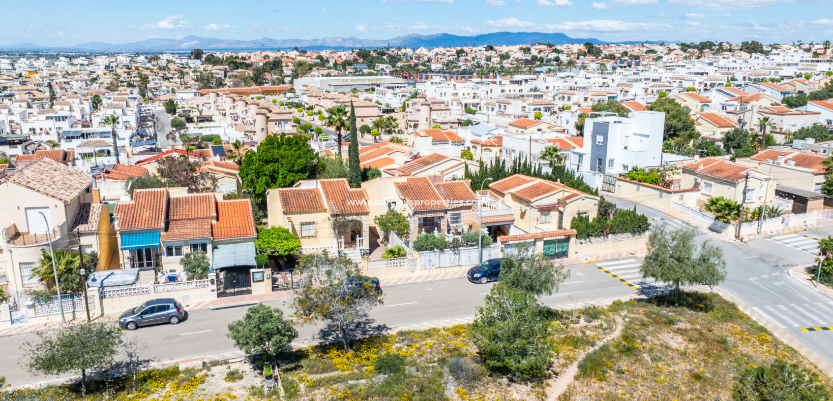 Wederverkoop - Vrijstaande Villa - Urb. La Marina