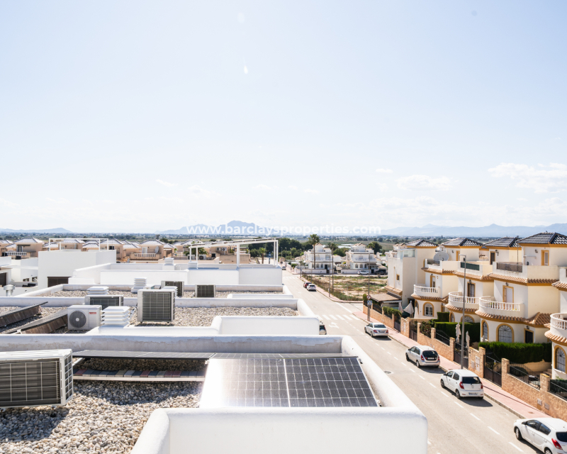 Wederverkoop - Vrijstaande Villa - Urb. La Marina