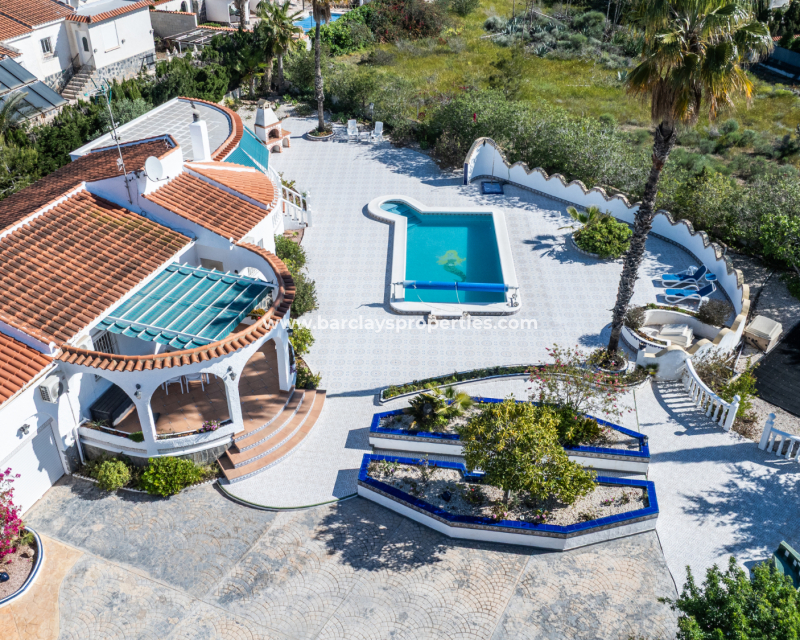 Wederverkoop - Vrijstaande Villa - Urb. La Marina