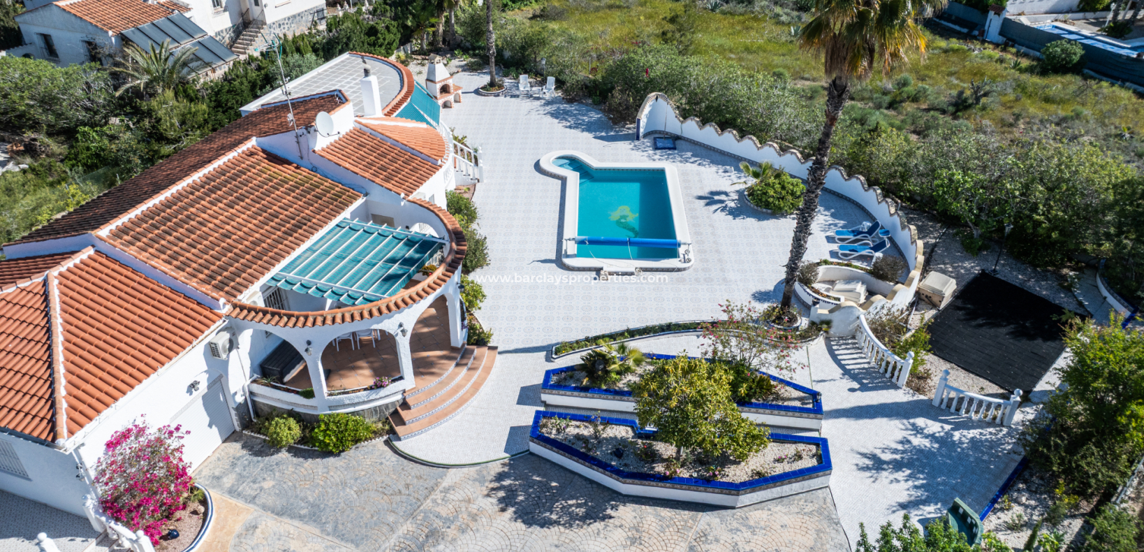 Wederverkoop - Vrijstaande Villa - Urb. La Marina