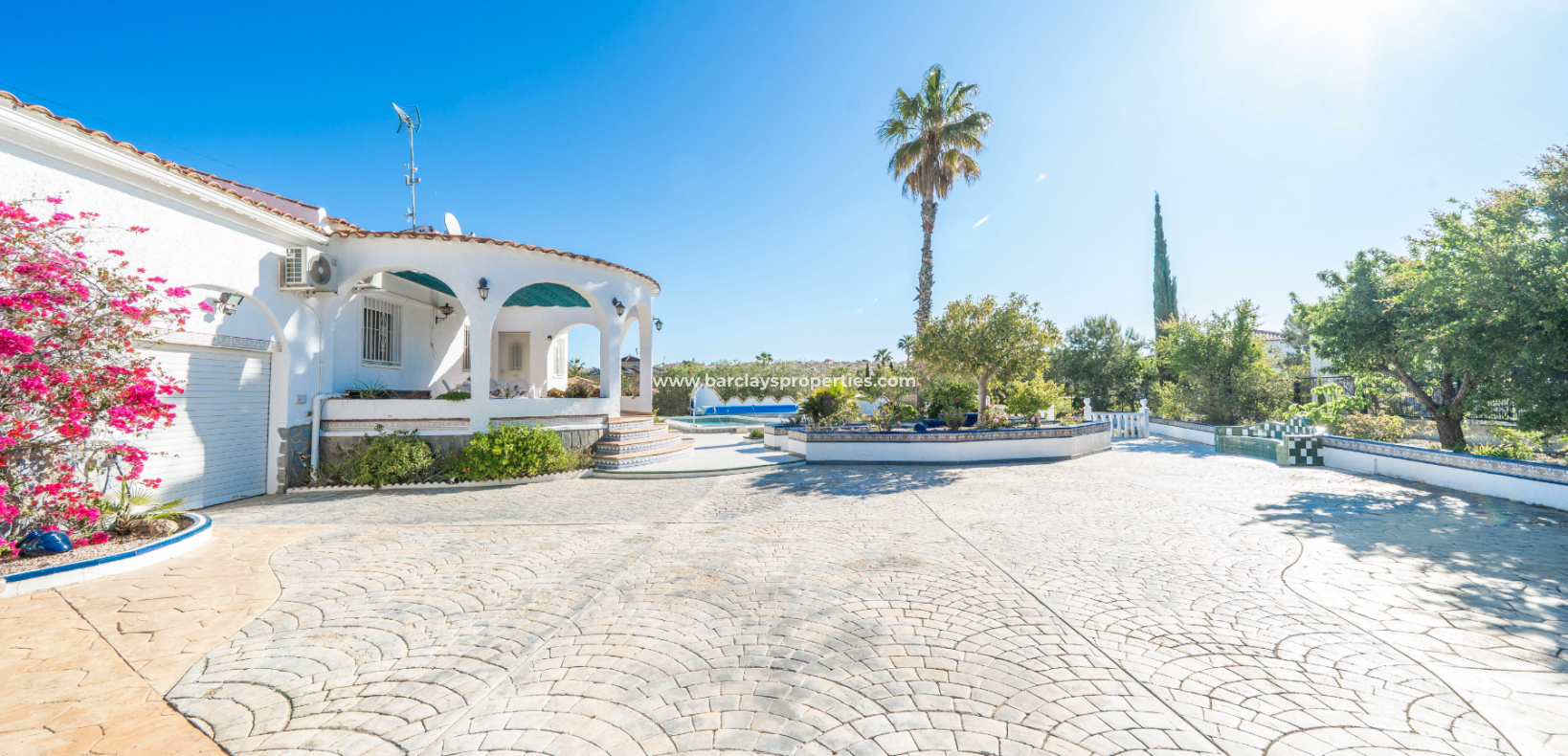 Wederverkoop - Vrijstaande Villa - Urb. La Marina