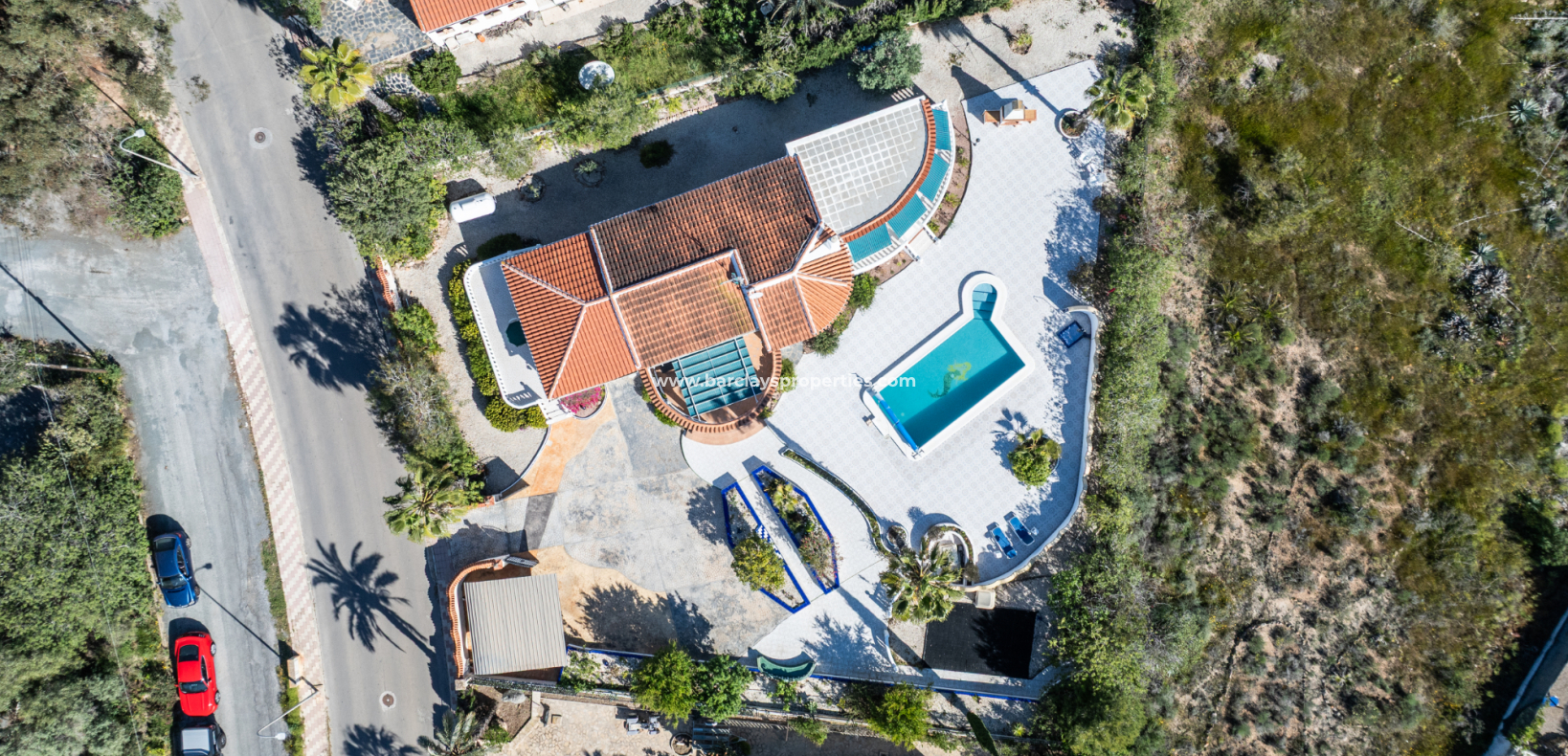 Wederverkoop - Vrijstaande Villa - Urb. La Marina