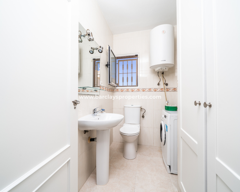Wederverkoop - Vrijstaande Villa - Urb. La Marina