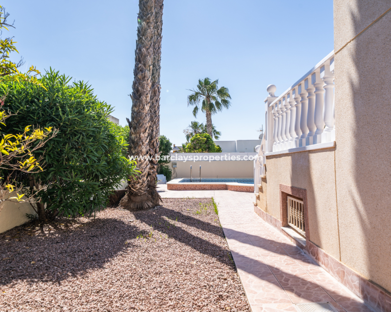 Wederverkoop - Vrijstaande Villa - Urb. La Marina