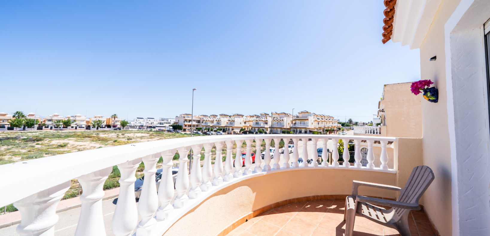 Wederverkoop - Vrijstaande Villa - Urb. La Marina