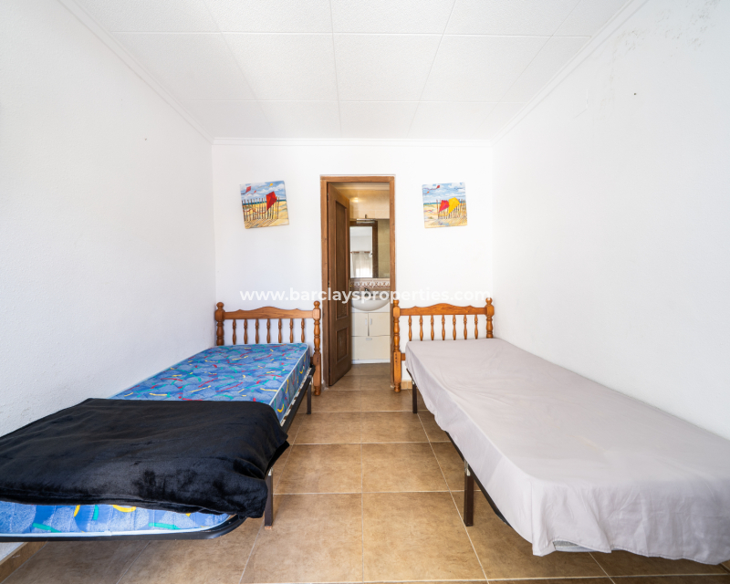 Wederverkoop - Vrijstaande Villa - Urb. La Marina