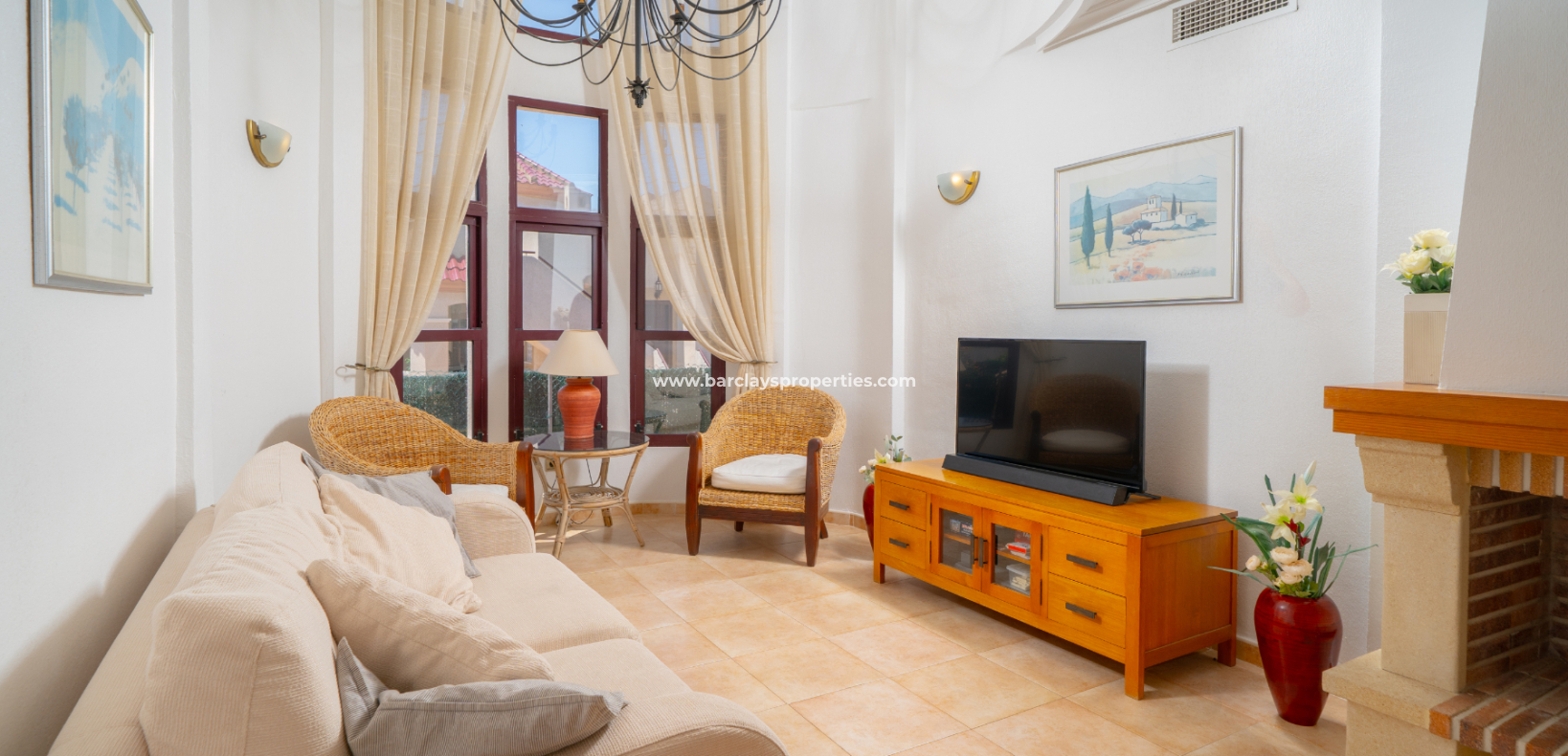 Wederverkoop - Vrijstaande Villa - Urb. La Marina