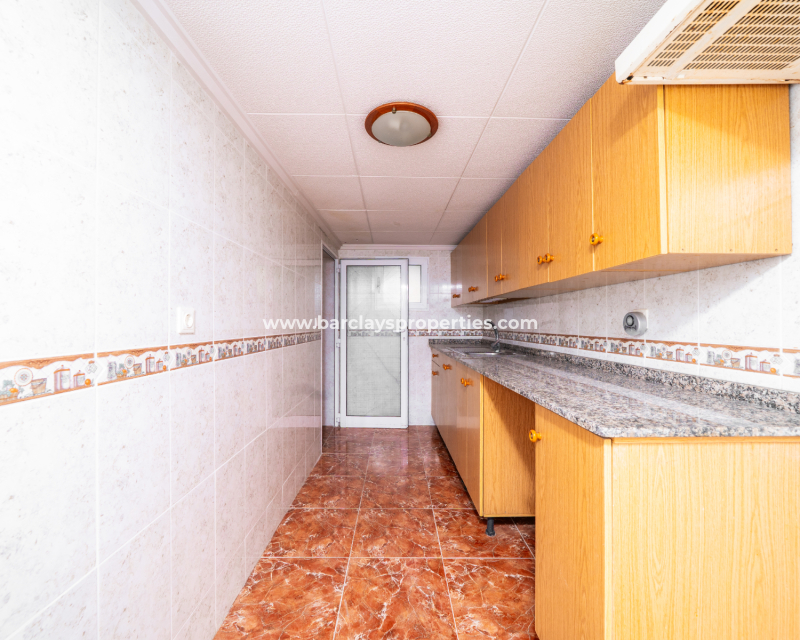 Wederverkoop - Vrijstaande Villa - Urb. La Marina