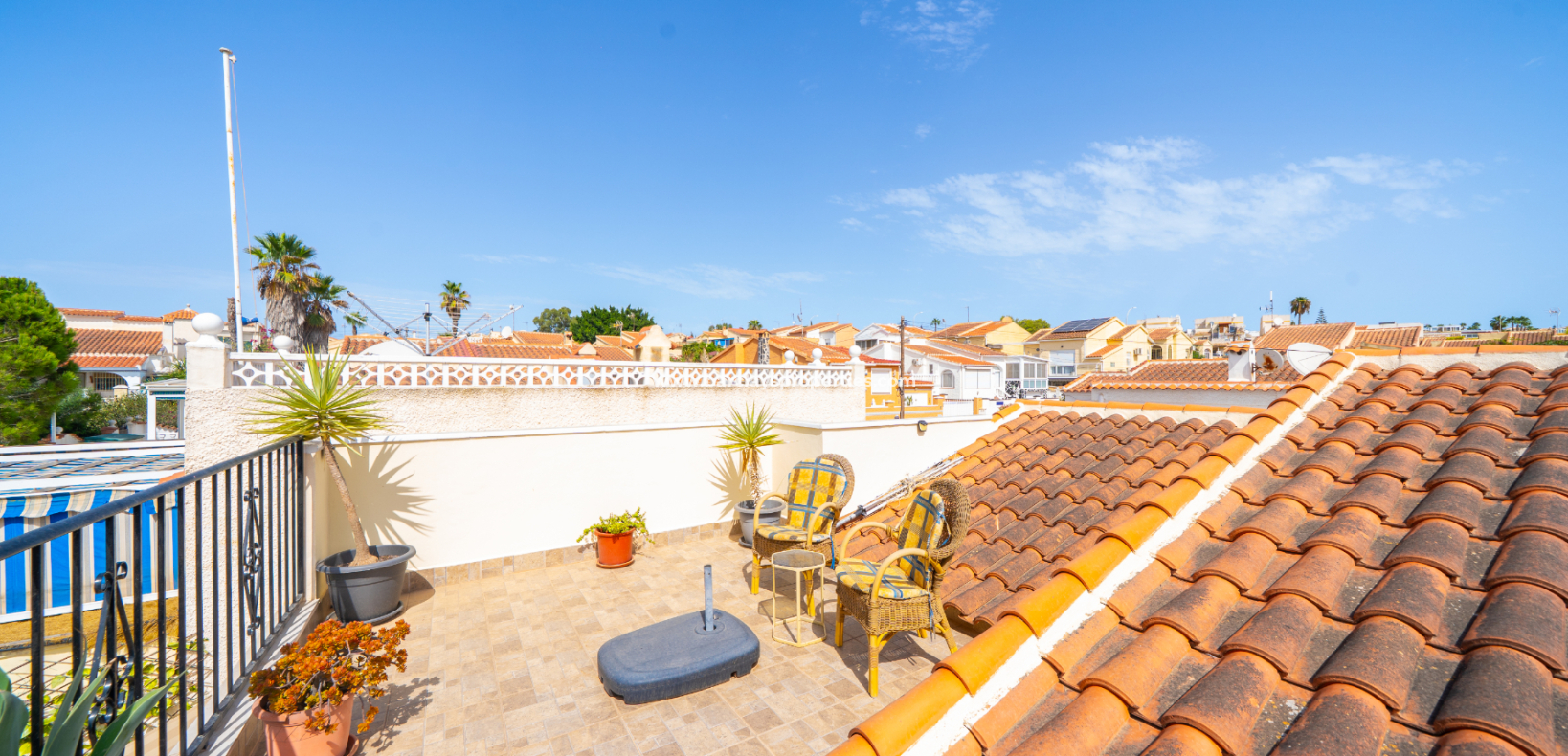 Wederverkoop - Vrijstaande Villa - Urb. La Marina