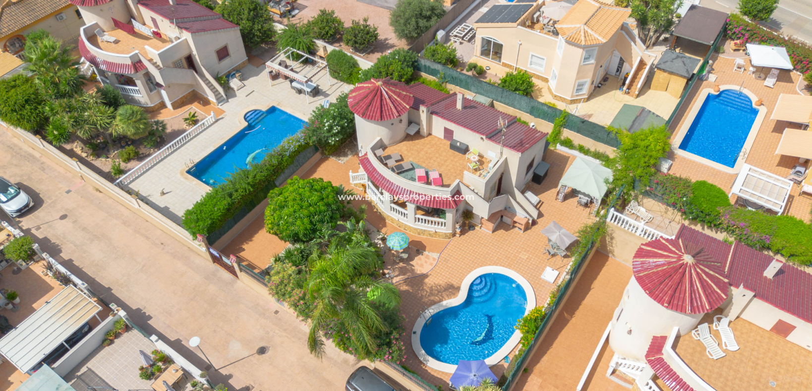 Wederverkoop - Vrijstaande Villa - Urb. La Marina