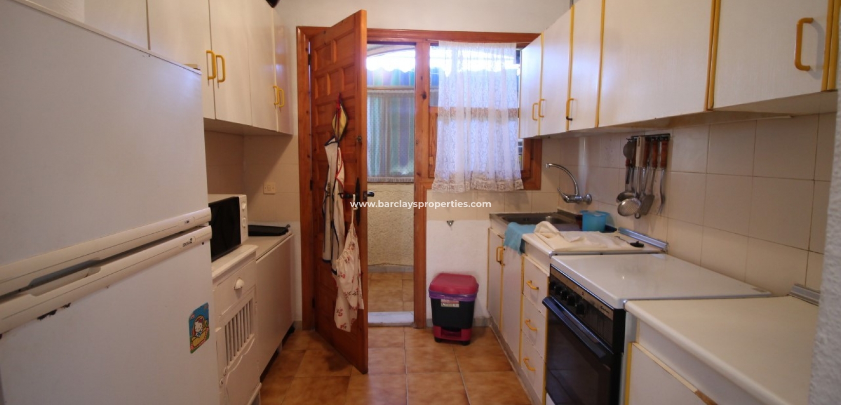 Wederverkoop - Vrijstaande Villa - Urb. La Marina