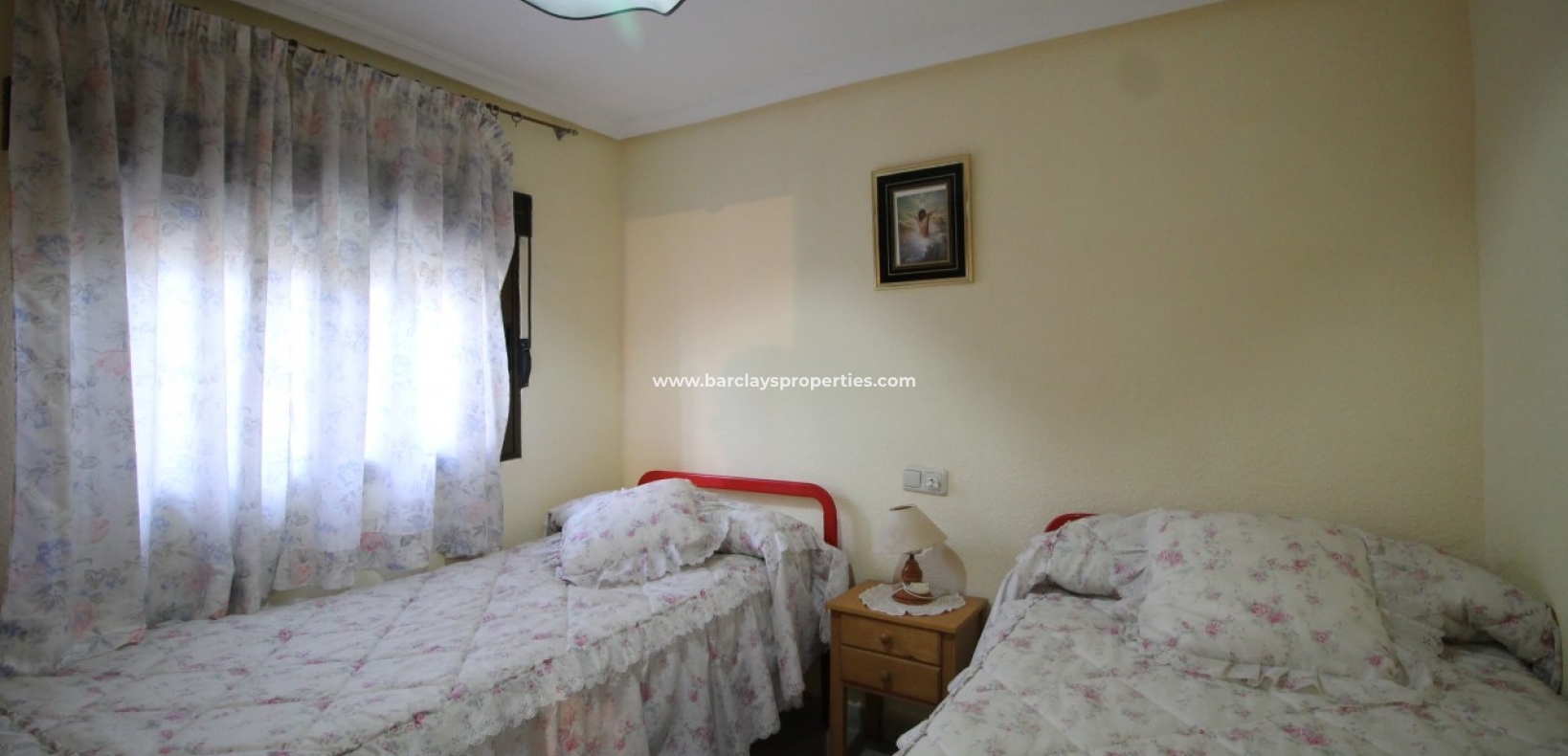 Wederverkoop - Vrijstaande Villa - Urb. La Marina