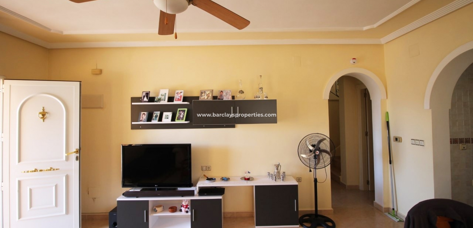 Wederverkoop - Vrijstaande Villa - Urb. La Marina