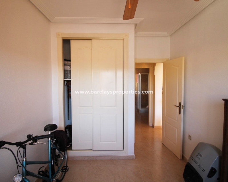 Wederverkoop - Vrijstaande Villa - Urb. La Marina