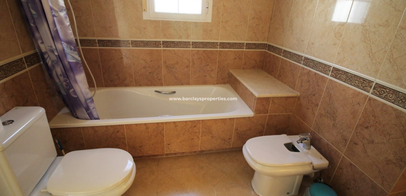 Wederverkoop - Vrijstaande Villa - Urb. La Marina