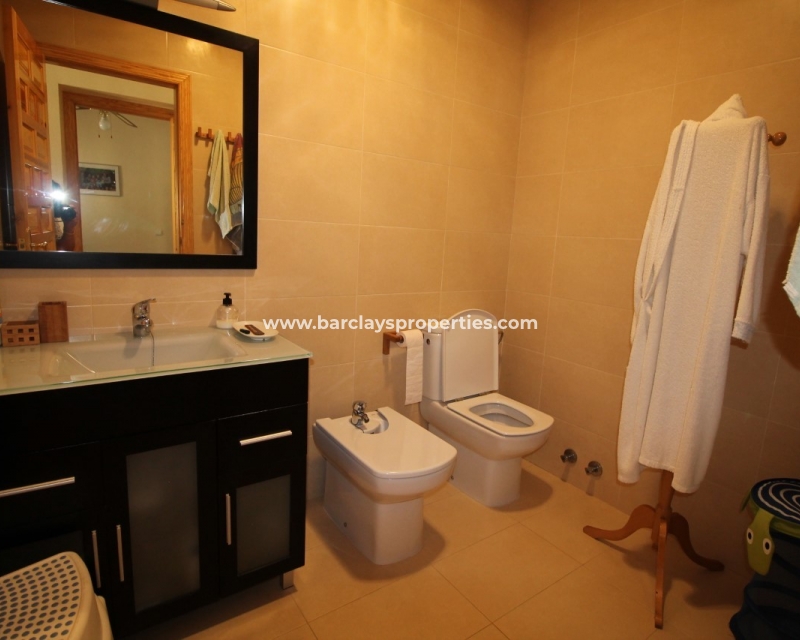 Wederverkoop - Vrijstaande Villa - Urb. La Marina