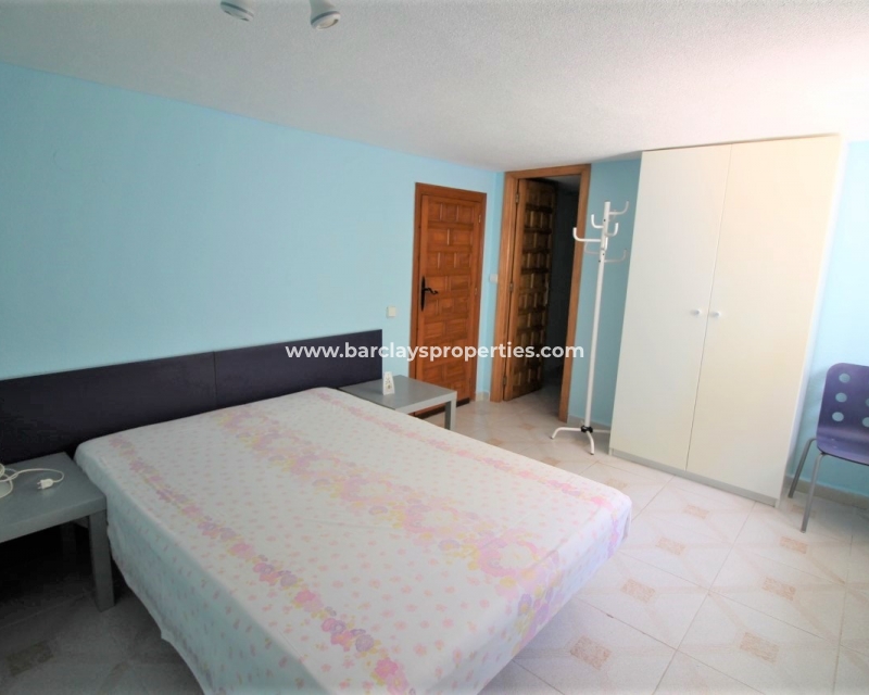 Wederverkoop - Vrijstaande Villa - Urb. La Marina