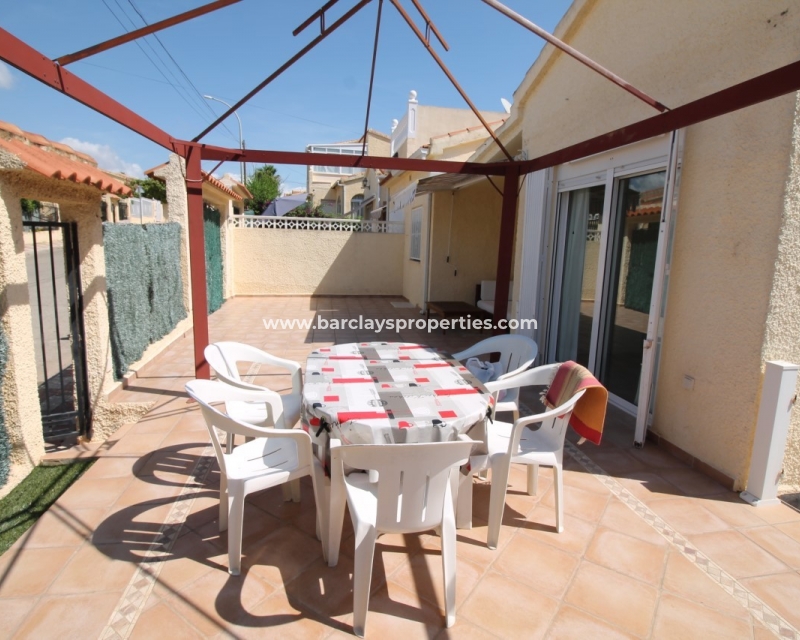 Wederverkoop - Vrijstaande Villa - Urb. La Marina