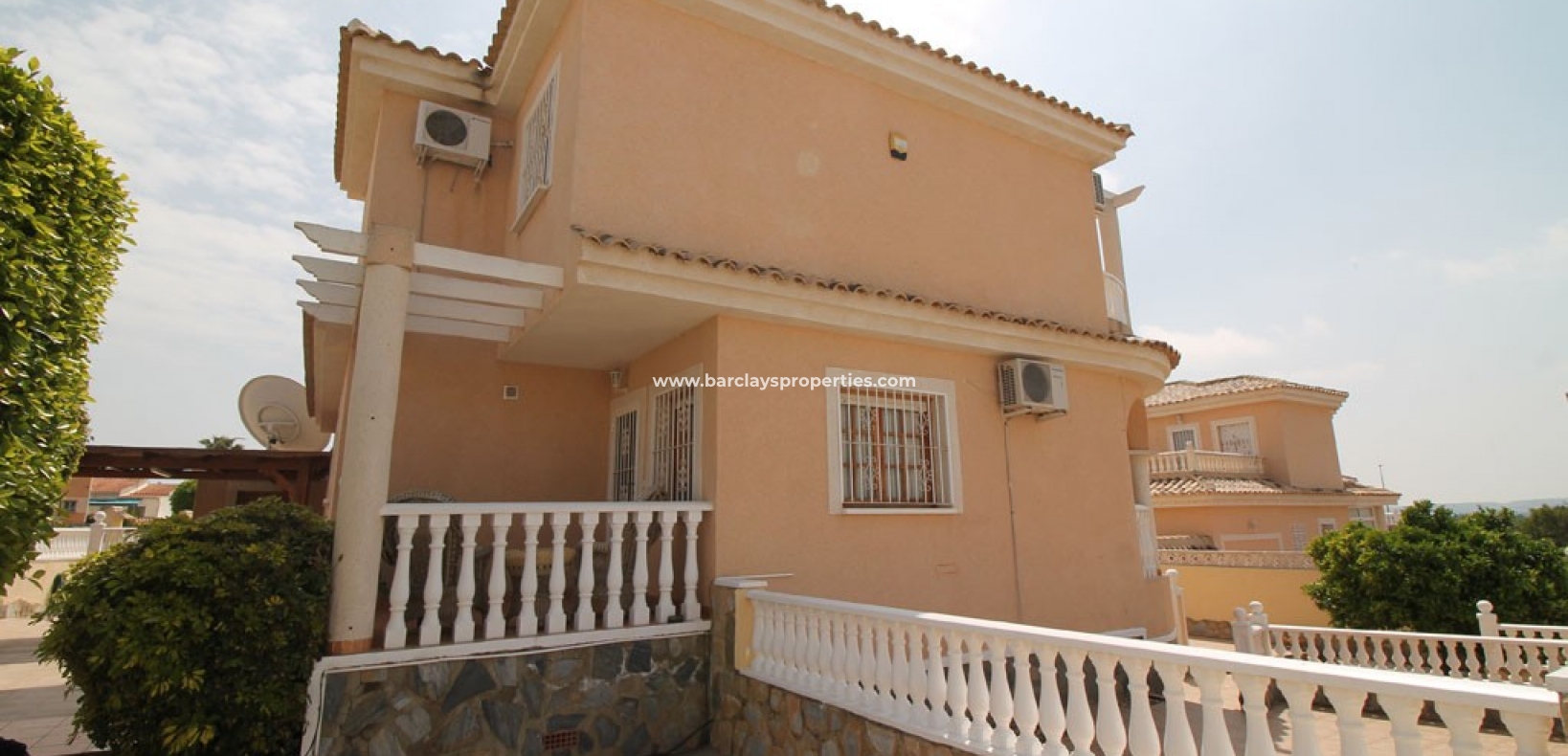 Wederverkoop - Vrijstaande Villa - Urb. La Marina