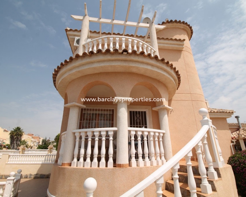 Wederverkoop - Vrijstaande Villa - Urb. La Marina