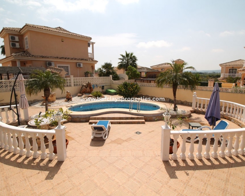 Wederverkoop - Vrijstaande Villa - Urb. La Marina