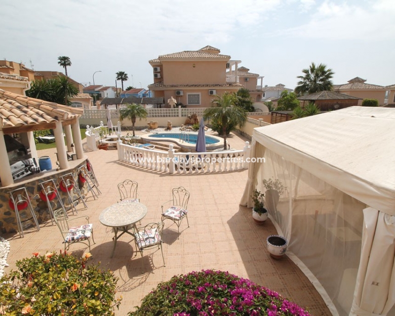 Wederverkoop - Vrijstaande Villa - Urb. La Marina